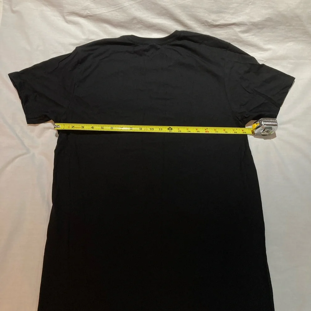 Officially Licensed Men’s Ford Bronco T-shirt! Men’s size large, NWOT! - Picture 4 of 4